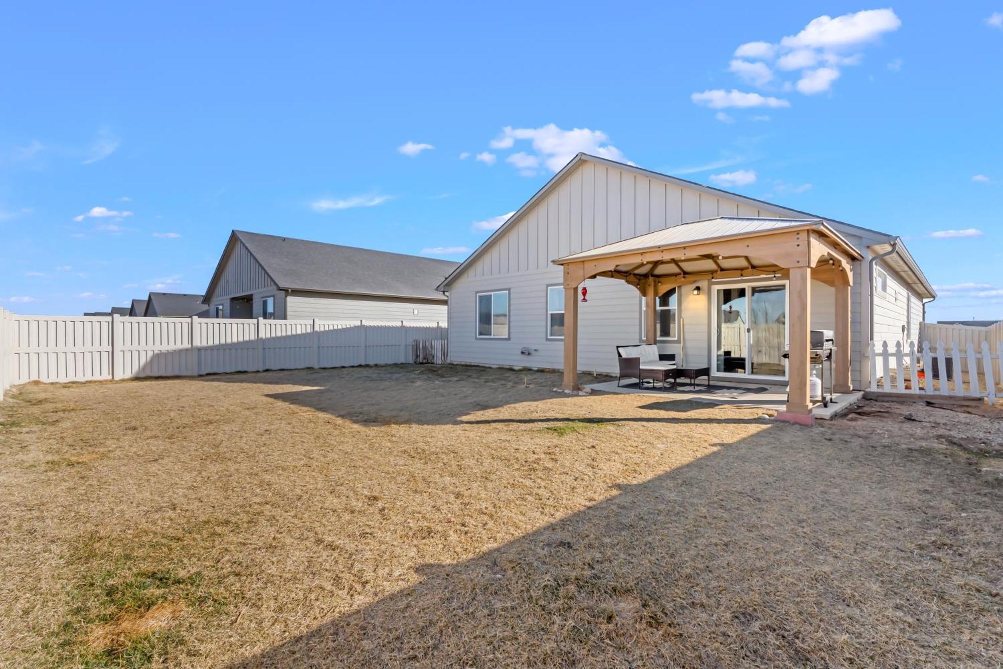 Western Caldwell Charm Exterior photo